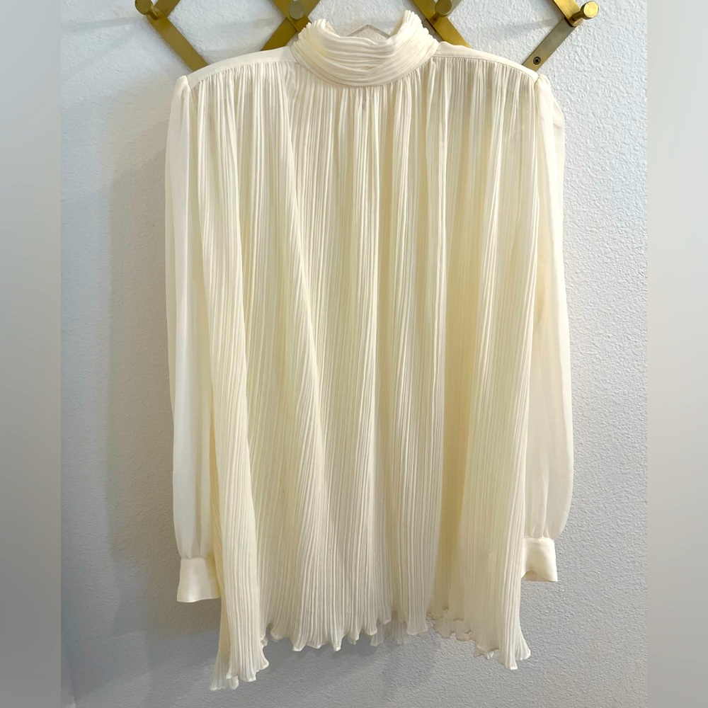 Frame Strong Shoulder Pleated Blouse Cream XS
